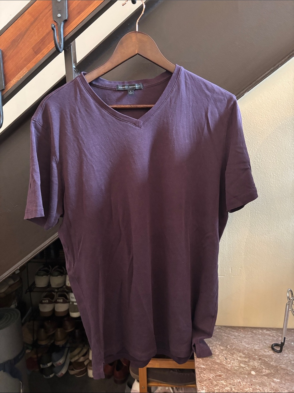 Robert Barakett Men’s Plum V-Neck 100% Pima short Sleeve Tee